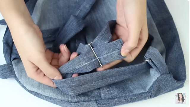 como fazer mochila de calça jeans